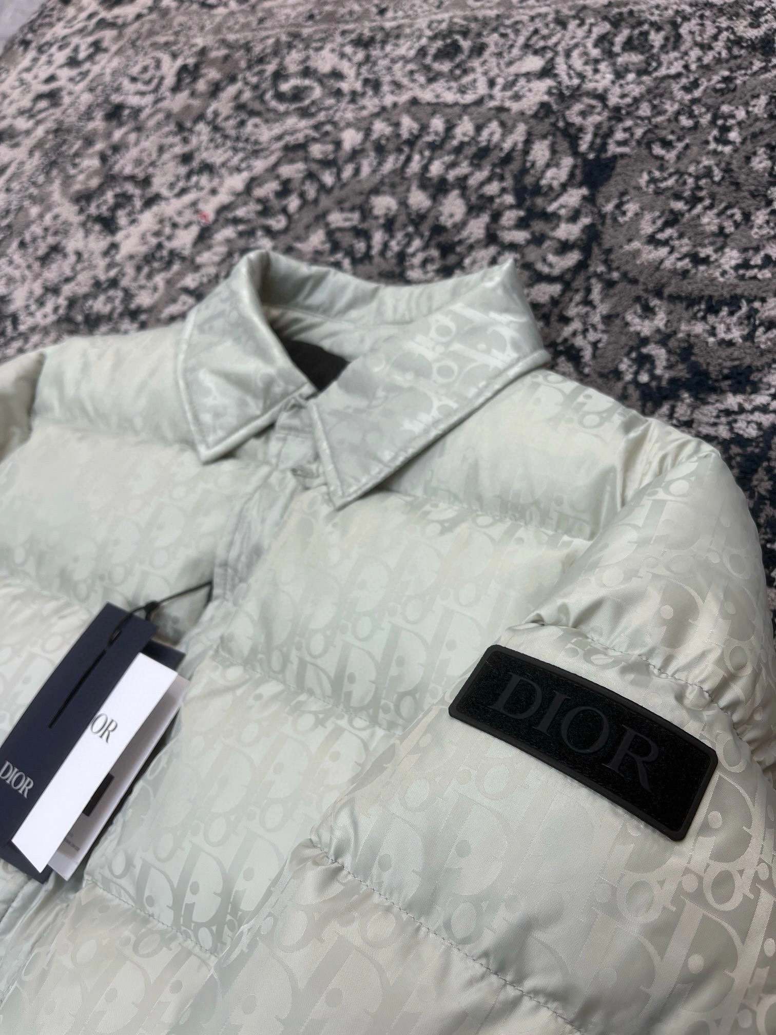wg.luxury- 4ior Down Jacket oversized 2colour item:D-F409I0401-2